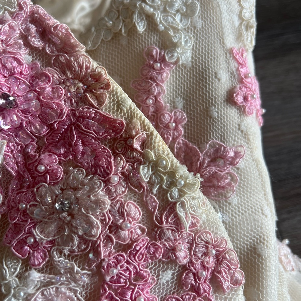 Sherri Hill Pink and Cream Floral Embroidered Lace Embellished Dress - Picture 15 of 16